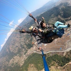 Paragliding: Placing Things in Perspective